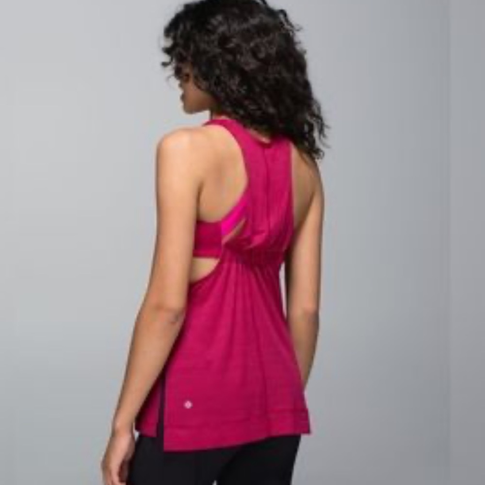 Lululemon 2 in 1 Built in Bra With Razor Back Tank Top Magenta Pink Size 6